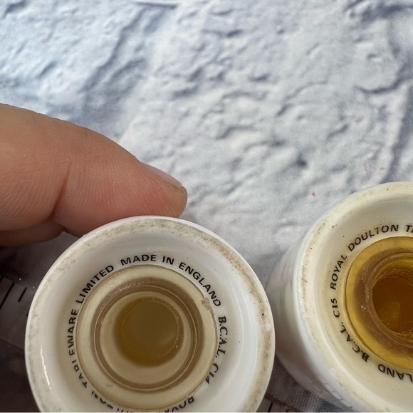 Salt and Pepper Shaker vintage England - Picture 5 of 9